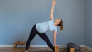 Top 5 Yoga Poses for Back Pain in Pregnancy - Matritva.care