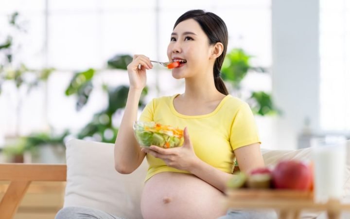 12 Super-foods Rich in Iron for Pregnancy - Matritva.Care